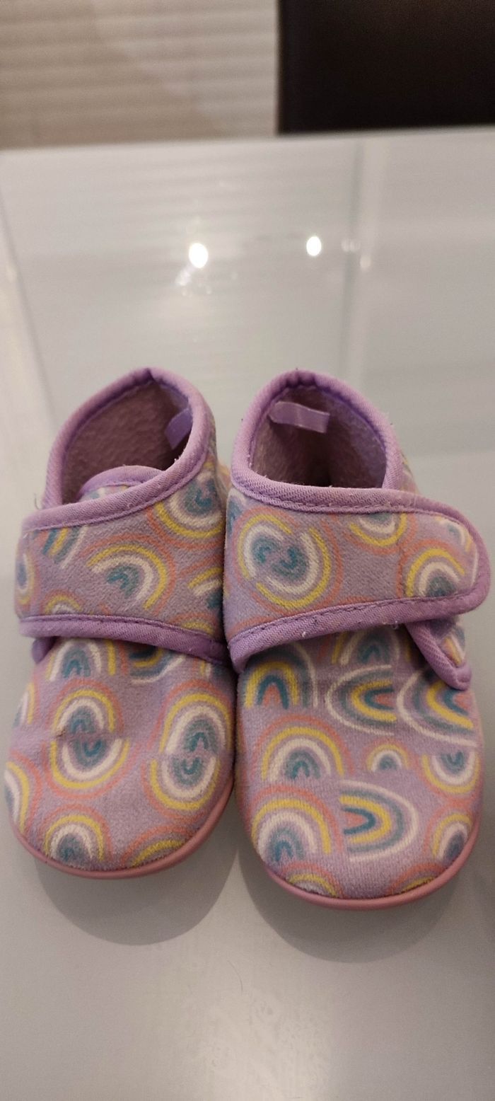 Lot chaussons - photo numéro 4
