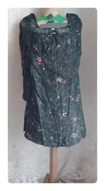 Robe noire à fleurs roses, Pimkie, neuve, taille 36