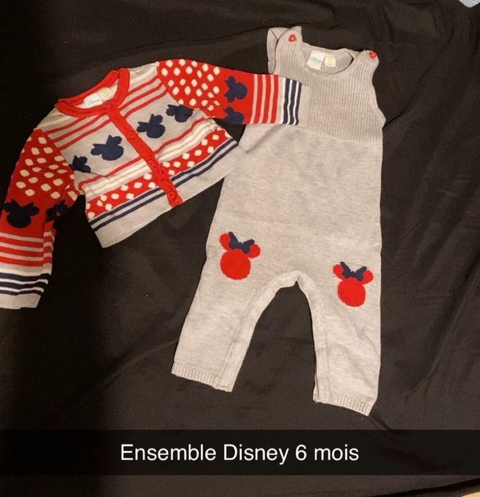 Lot de vêtement fille 6 mois - photo numéro 2