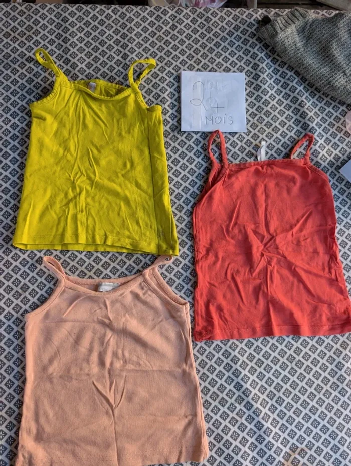 Lot débardeur bébé fille 24 mois