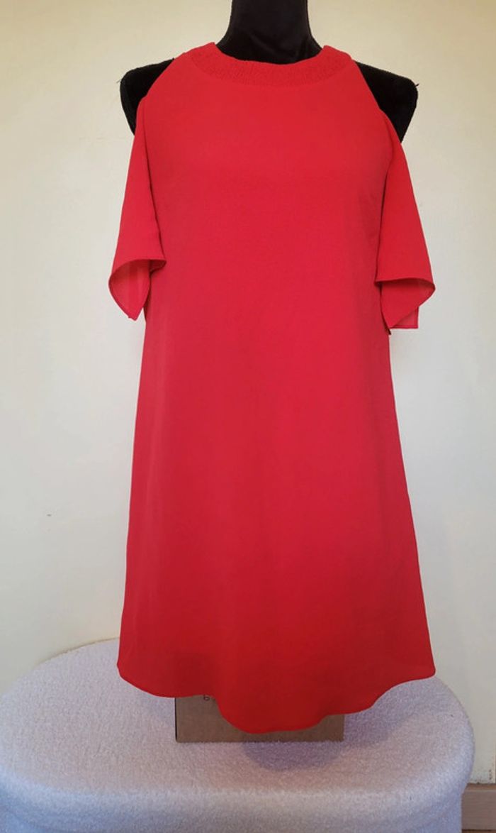 Belle robe rouge Zara 34