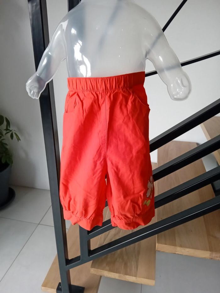 Pantacourt vertbaudet 18 mois