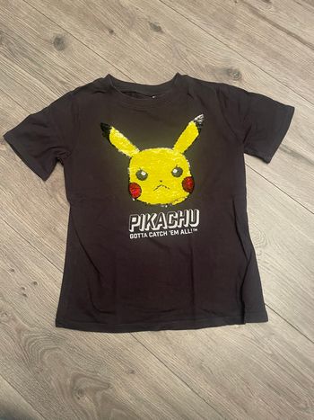 T-shirt h&M 6 ans 122 centimètres