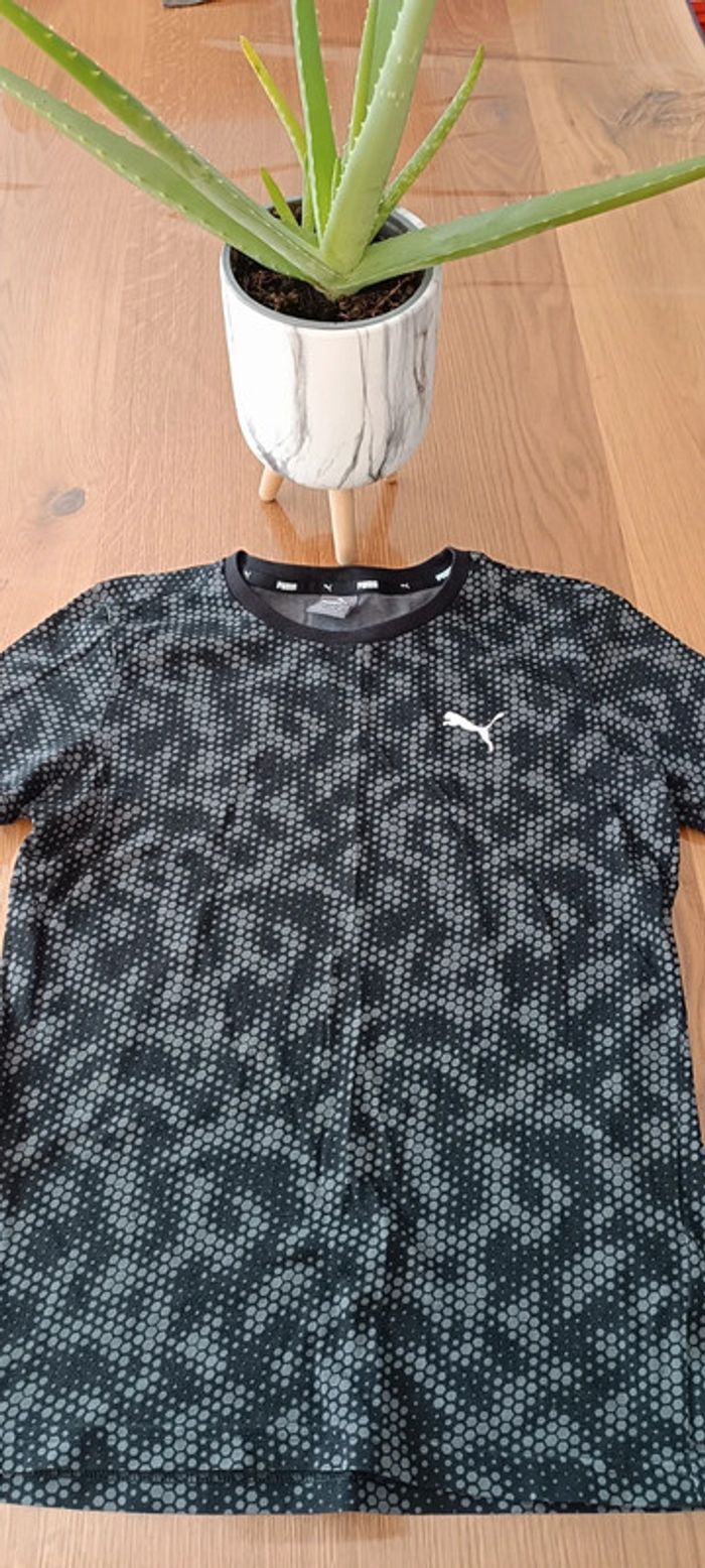 T-shirt puma en 11-12 ans