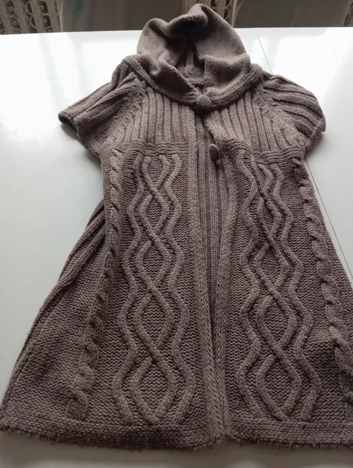 Veste sans manche 14 ans très bon état