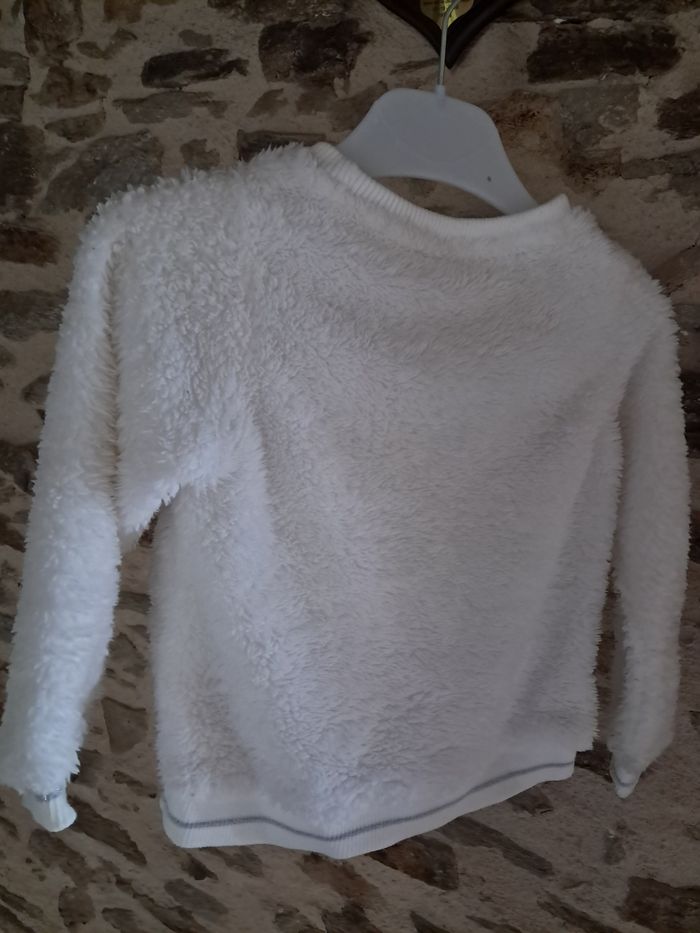 Pull  Dalmatien  fille  6  ans - photo numéro 2