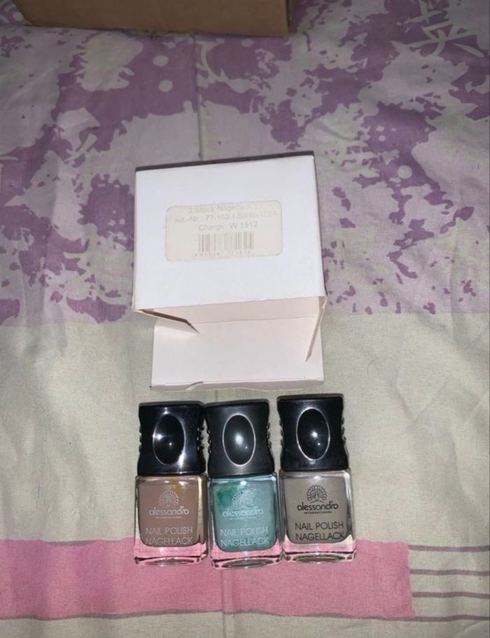 Vernis à ongle Alessandro