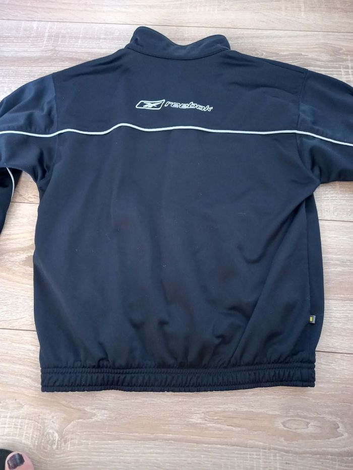 Veste de jogging bleu marine marque Reebook taille 10 ans - photo numéro 3