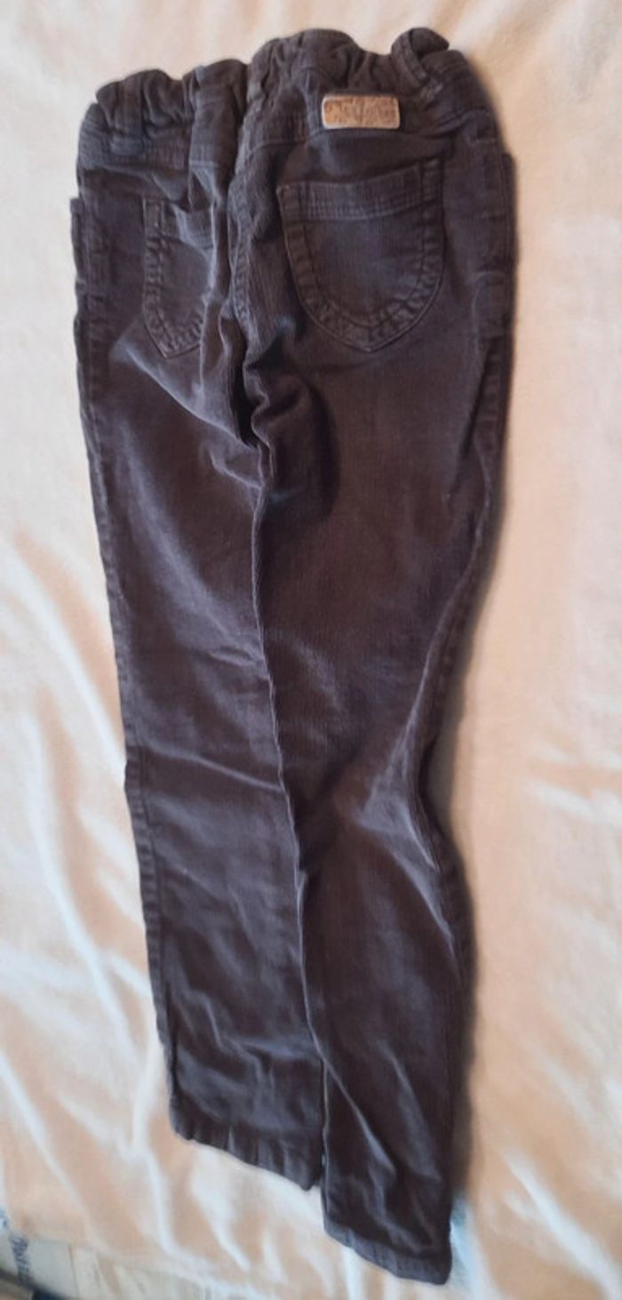 Pantalon 7/8 ans - photo numéro 2
