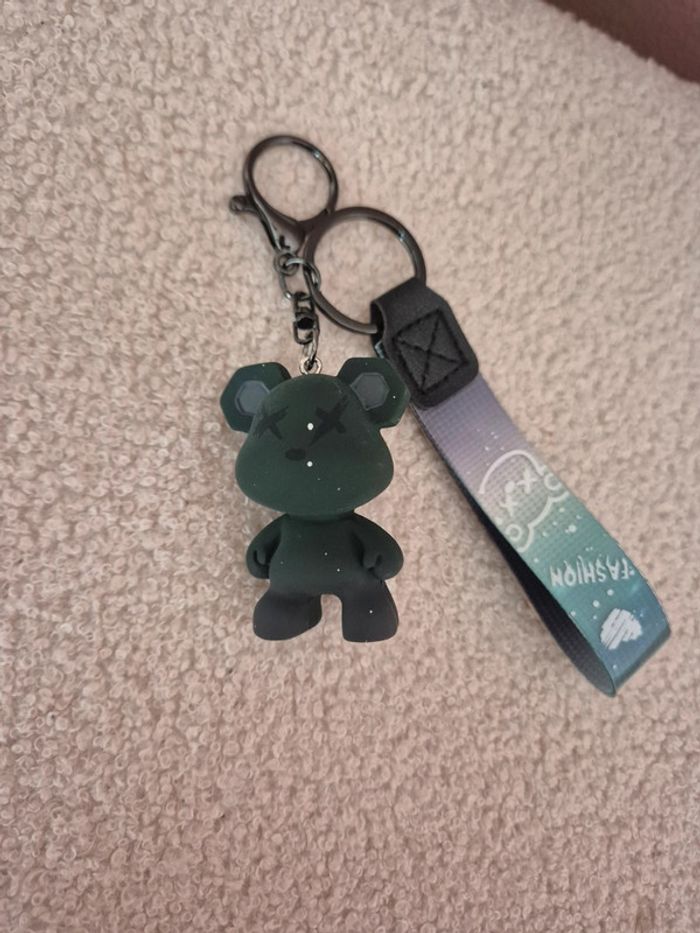 Porte-clé ours vert - photo numéro 2