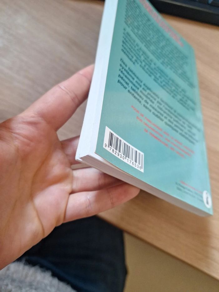 Livre juger les jeunes - photo numéro 4