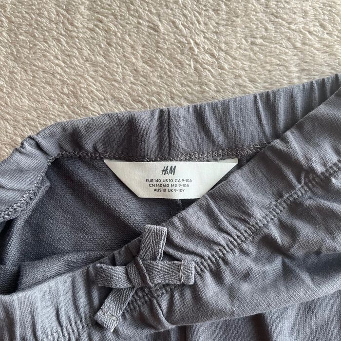 Short gris foncé - photo numéro 2