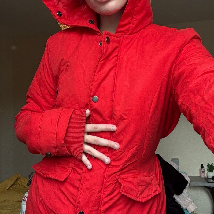 Manteaux rouge