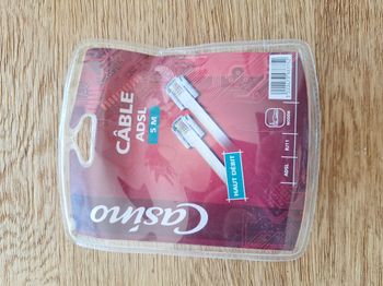 câble ADSL 5 mètres - neuf emballé
