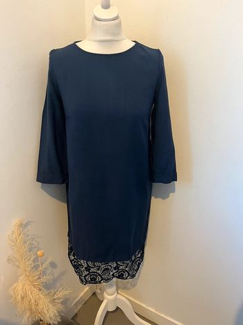 Robe marine dentelle en bas mango XS