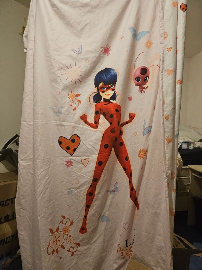 Parure lit miraculous - photo numéro 2