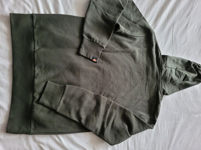 Sweat s ellesse - photo numéro 4