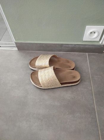 Mules dorées compensées 38