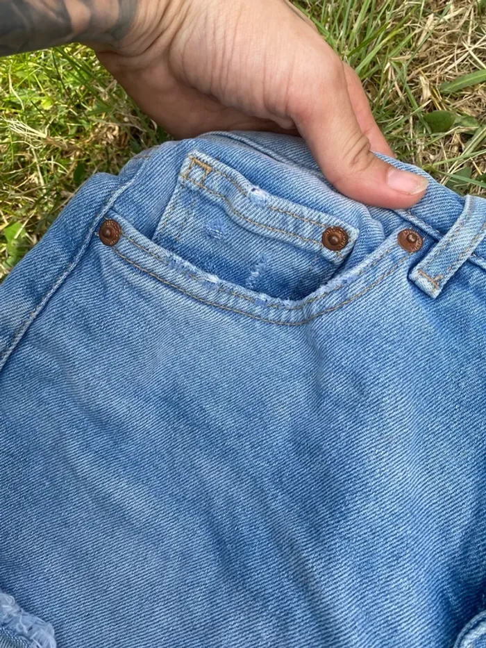 Short en jean h&m - photo numéro 2