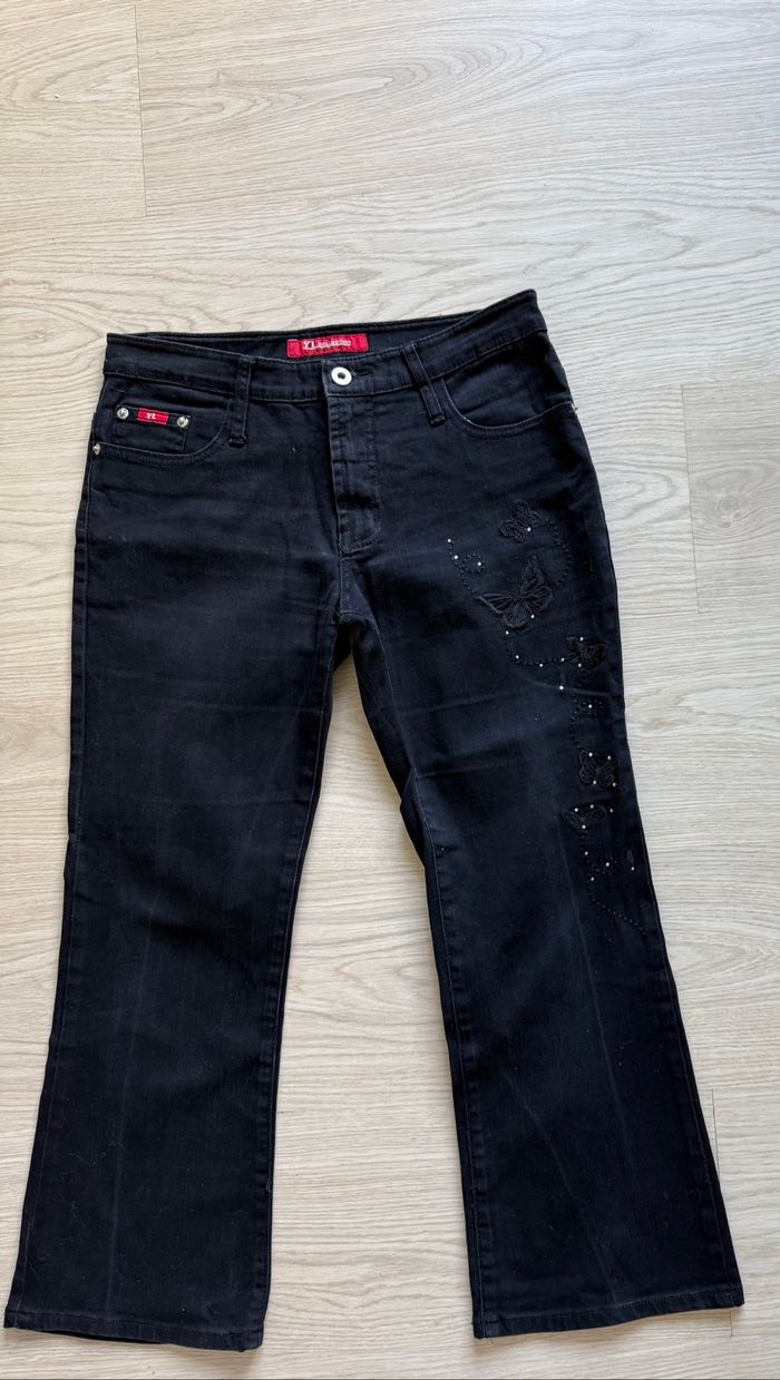 Jean droit court noir avec motifs papillon et strass YL collection taille 38 M - photo numéro 2