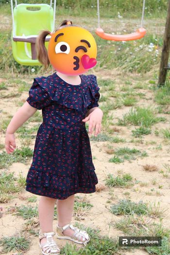 Jolie robe d'été taille 2-3 ans