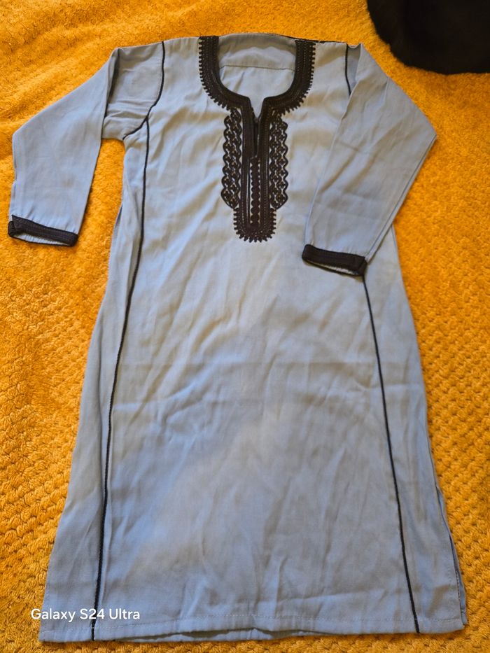 Tenue de cérémonie