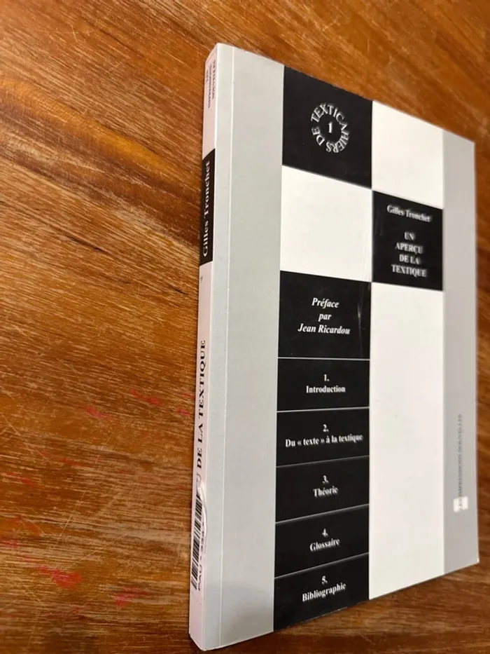 Livre un aperçu de la textique - photo numéro 3