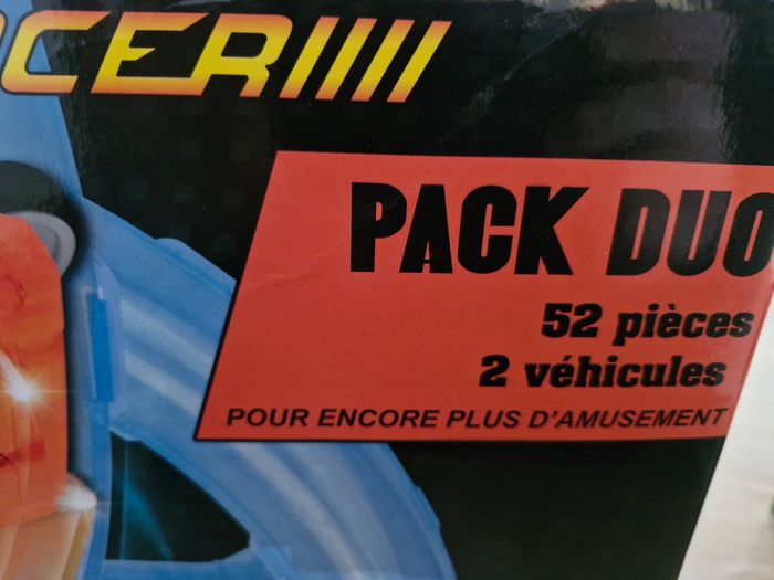 Circuit tube avec véhicules - photo numéro 2