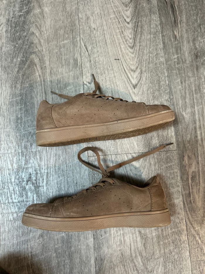 Baskets suédine beige camel femme - Très confortables - Taille 40 - photo numéro 2