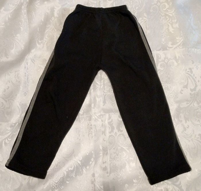 Pantalon sport en polaire 3/4ans