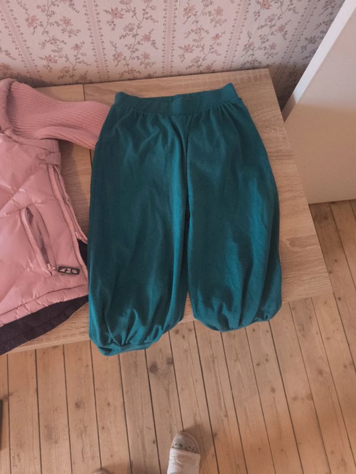 Lot de 5 vêtements 8 ans état satisfaisant - photo numéro 2