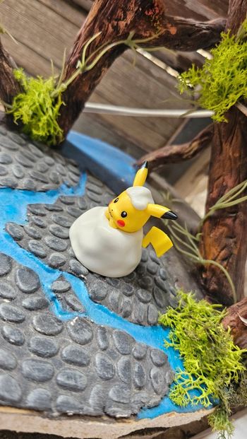 Super figurine Pokemon Nintendo pikachu neige
