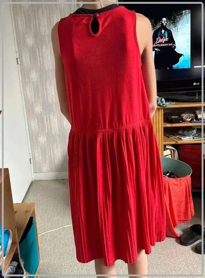 Tres jolie robe taille 36 - photo numéro 2