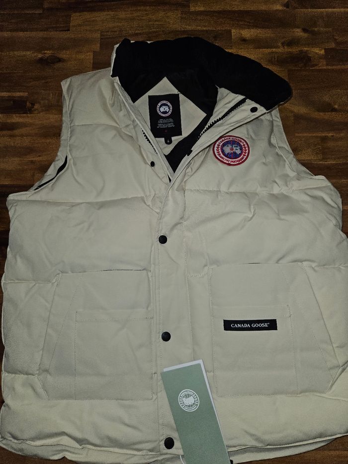 Doudoune sans manche canada goose freestyle blanche