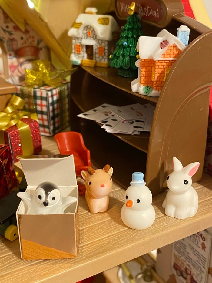 Atelier du Père Noël Sylvanian maison cottage meublé éclairé - photo numéro 5