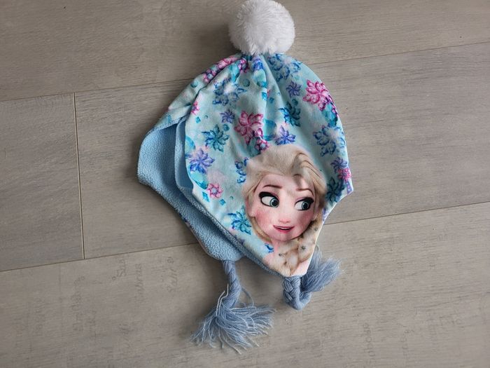 bonnet a pompom