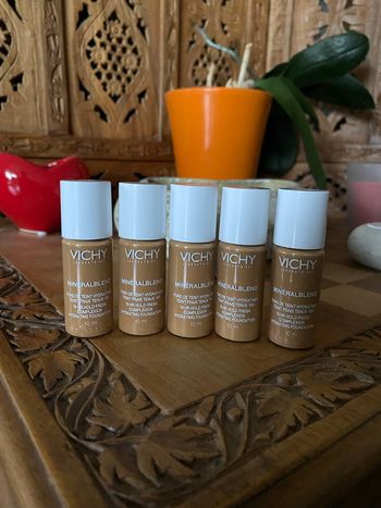 Lot 5 vichy mineralblend fond de teint 10 ml