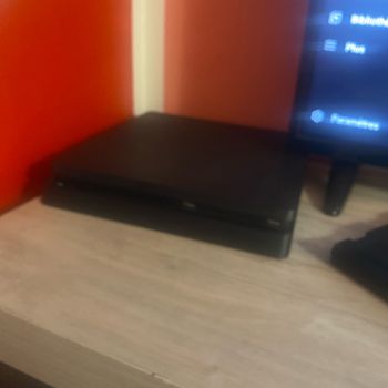 Ps4 slim