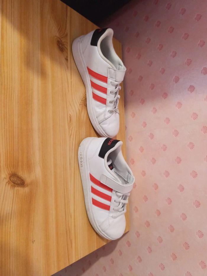 Adidas sneakers taille 35 - photo numéro 3