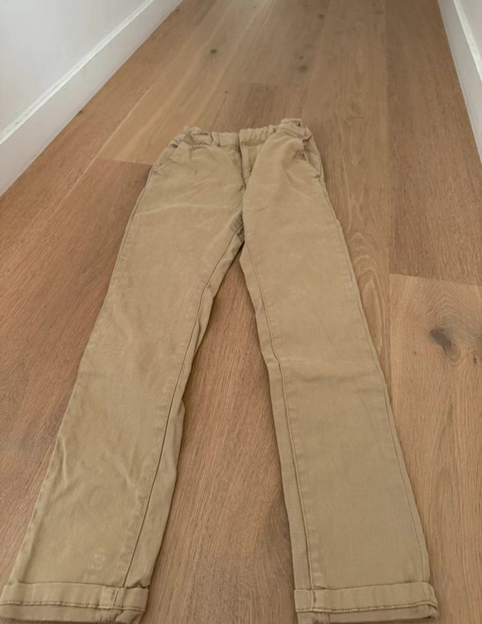 Lot 3 chinos 10 ans - photo numéro 4