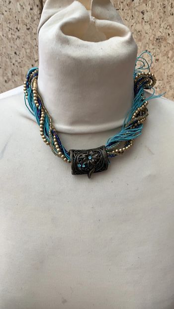 Collier ras de cou perles