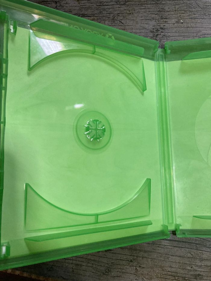 Boîte seule Xbox one Battlefield 2042 Gears of War 4 - photo numéro 3