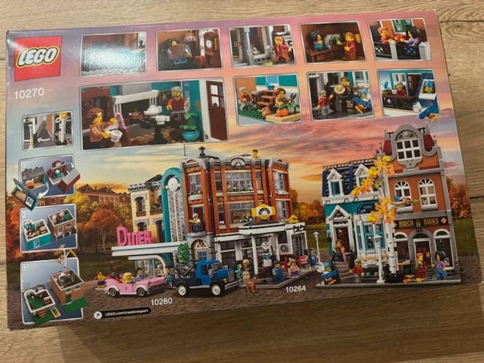 LEGO 10270 : La librairie - photo numéro 3