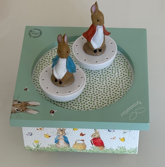 Boîte à Musique en Bois Trousselier - Peter Rabbit - Authentique - Neuve!