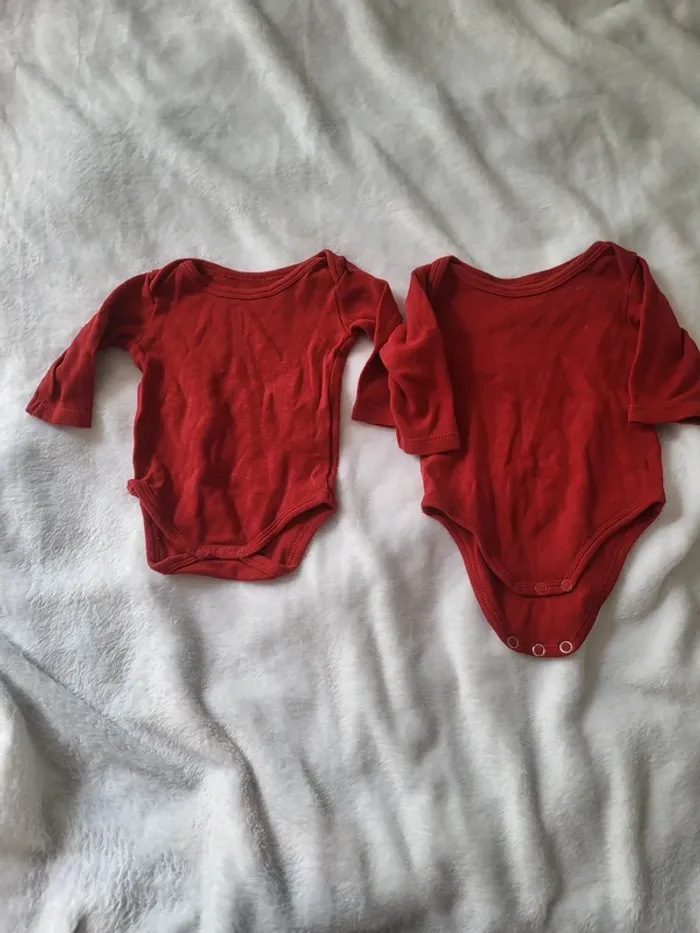 2 bodies manches longues