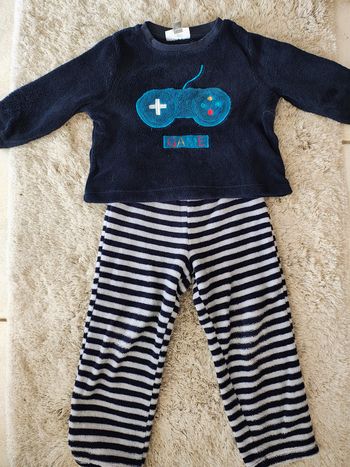 Pyjama 2 pièces taille 4 ans