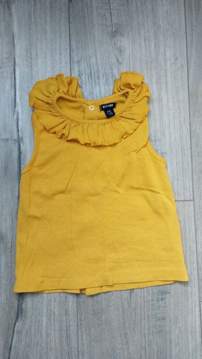 Blouse/ T-shirt volants kiabi 12 mois