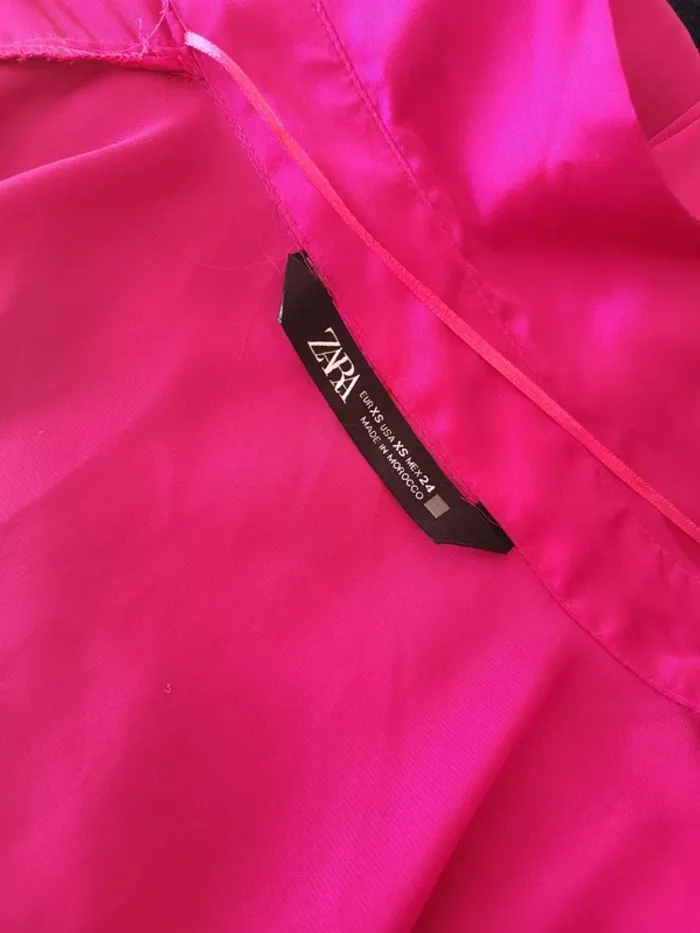 Chemise satinée jamais portée zara fuchsia - photo numéro 4