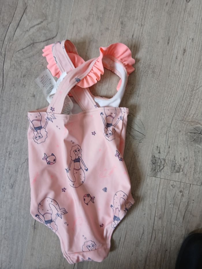 Maillot de bain 18 mois - photo numéro 3