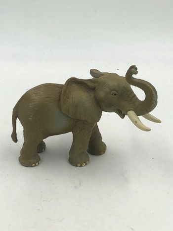 Figurine Éléphant Schleich